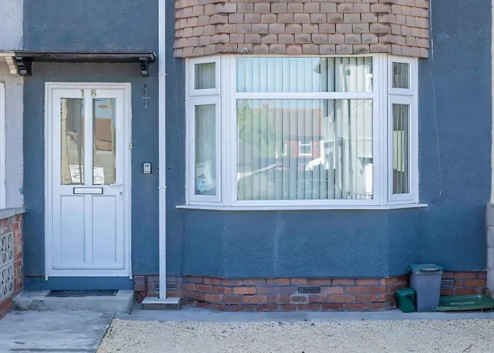 Family Friendly Filton With Parking And Wifi *