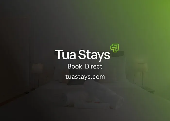 Family Friendly Filton With Parking And Wifi Будинок відпочинку *